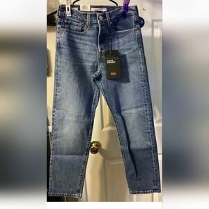 Levi's Classic Straight Blue Jeans. Size 24 Length 26. NWT.